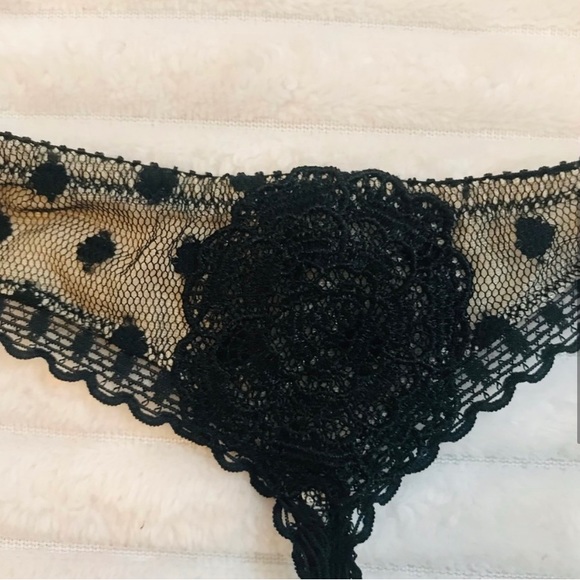 VS Very Sexy Nude Black Polka Dot Lace Garter belt size xs/s - Picture 3 of 6